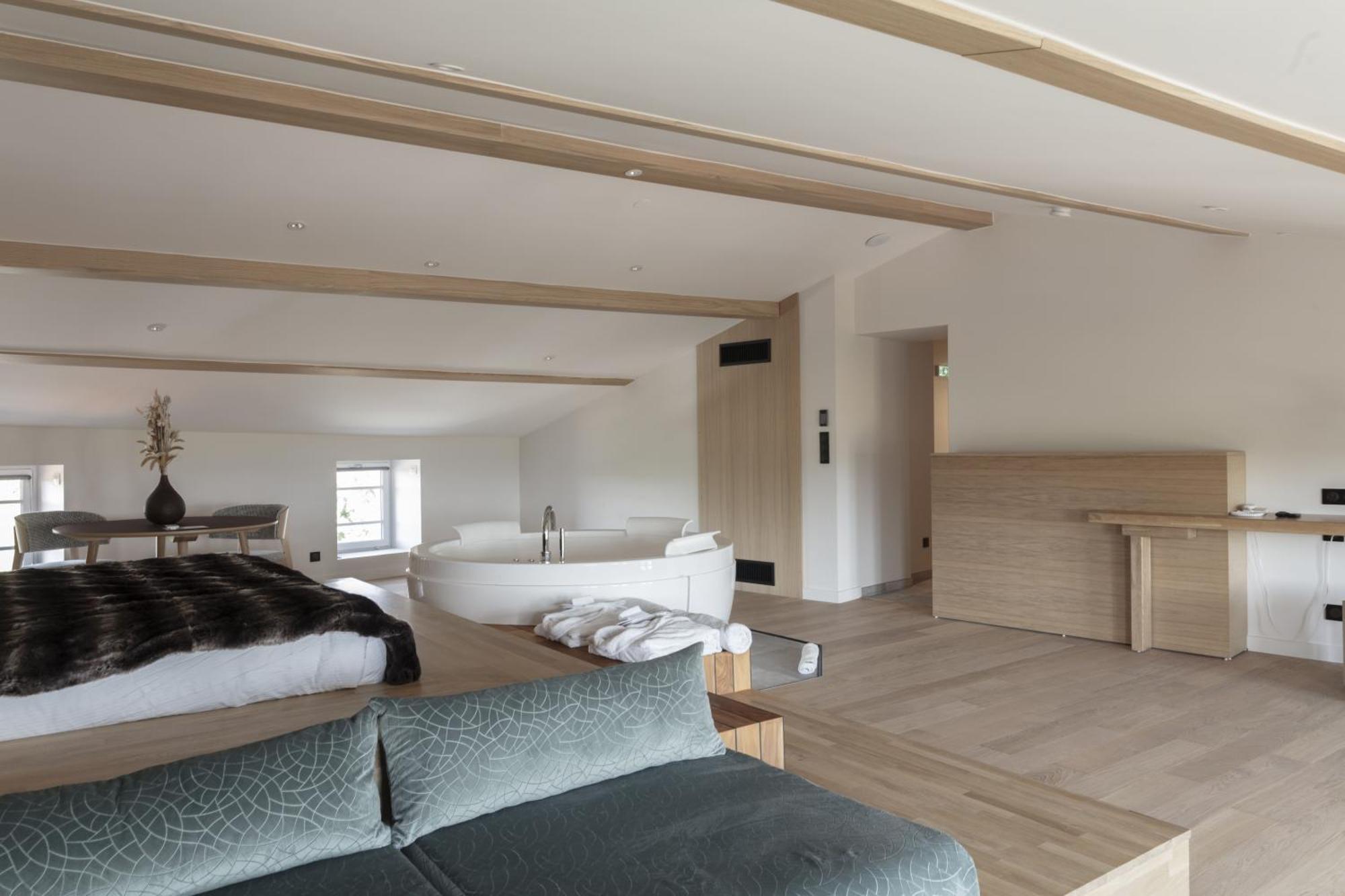 Hotel & Restaurant Origines Par Adrien Descouls - Teritoria Le Broc  Eksteriør billede
